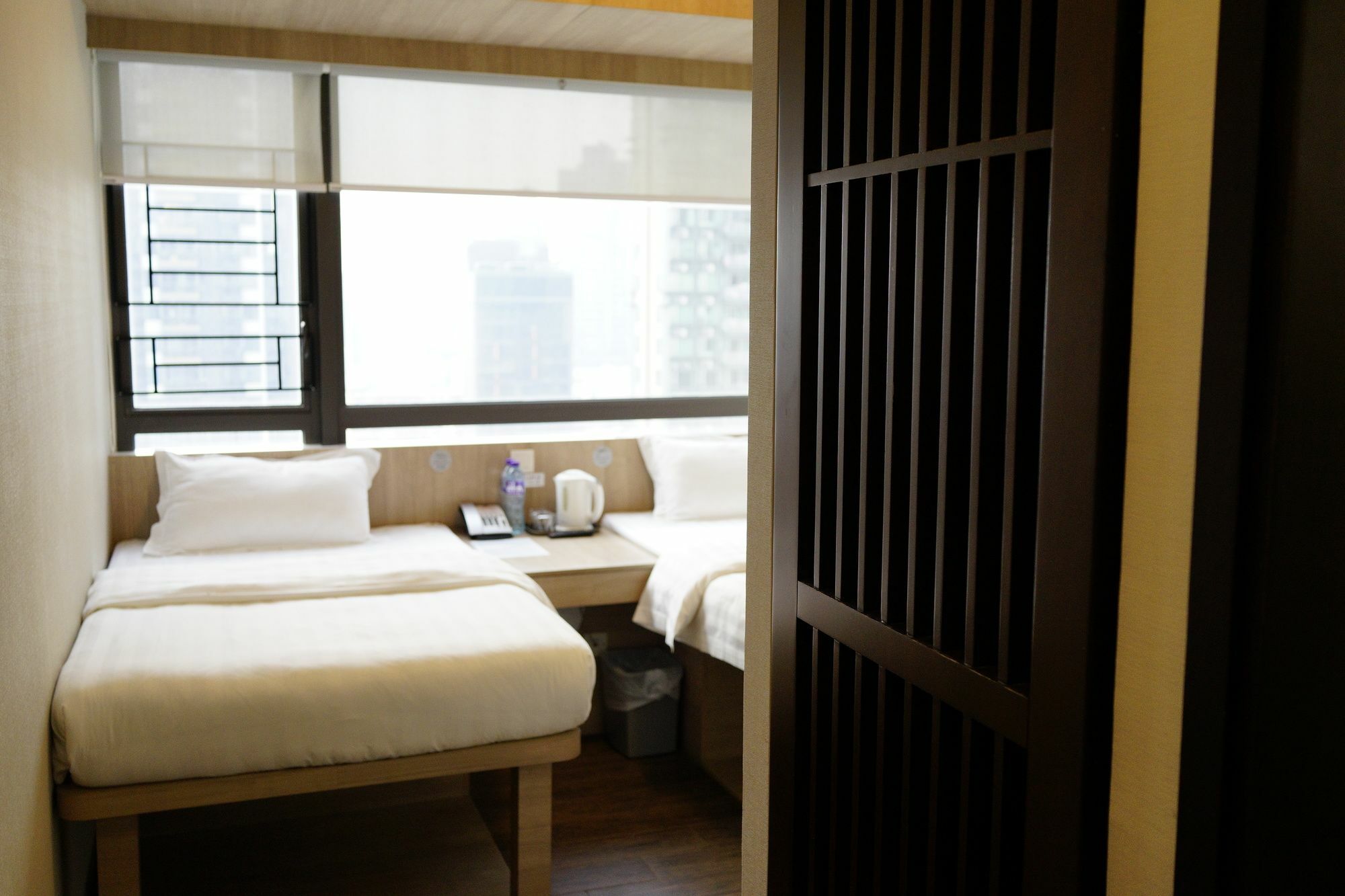 Cruise Hotel Kowloon (Hong Kong) Exterior foto